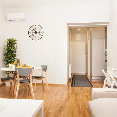 Luxury Main Square Apartments Zagreb Exterior photo
